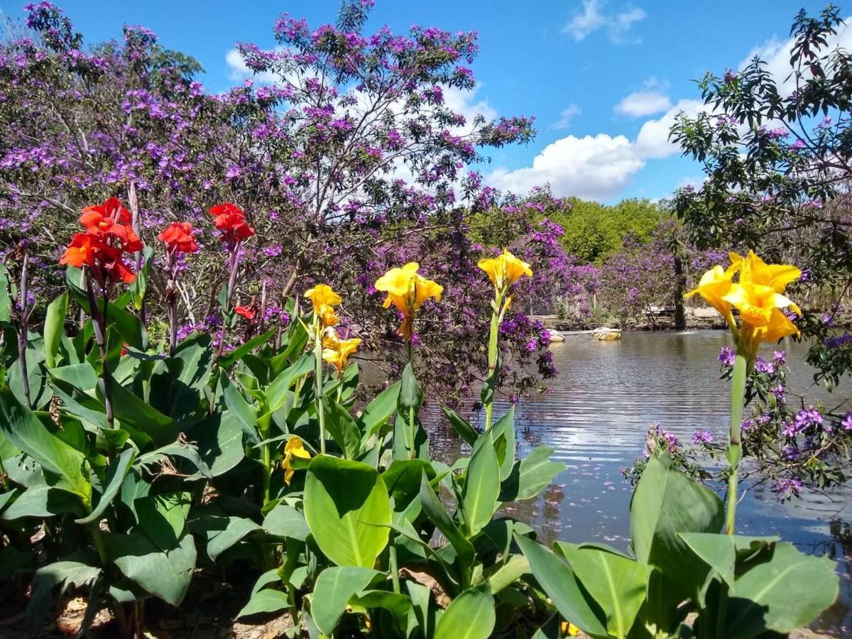 Pousada Chales Do Retiro - Serra Do Cipo Mg Жаботикатубас Экстерьер фото